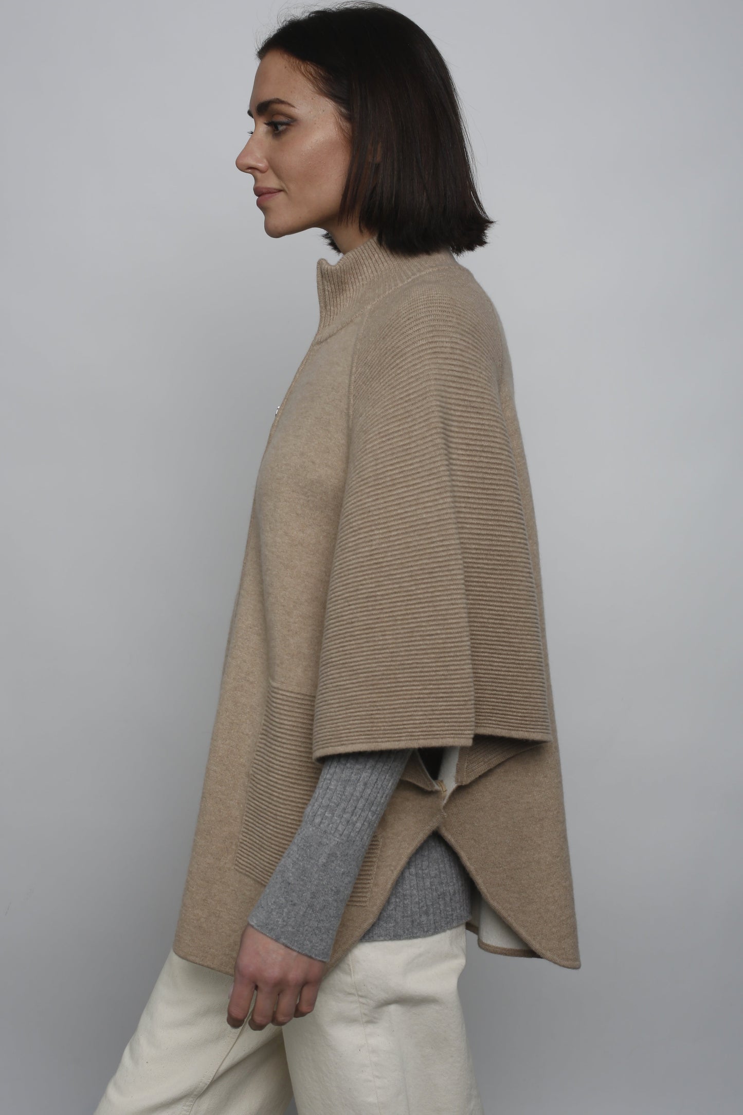 Ottoman Stitch Zip Capelet