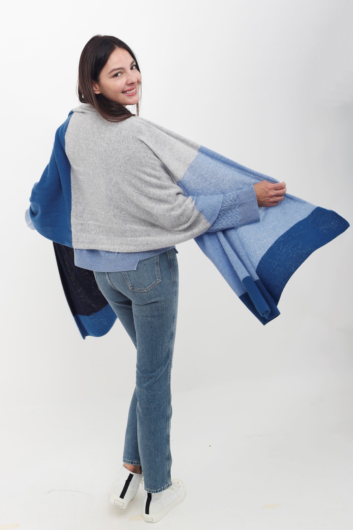 100% Cashmere Color Blocked Shawl