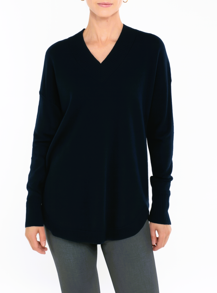 Cashmere Long Sleeve V-Neck with Contrast Color