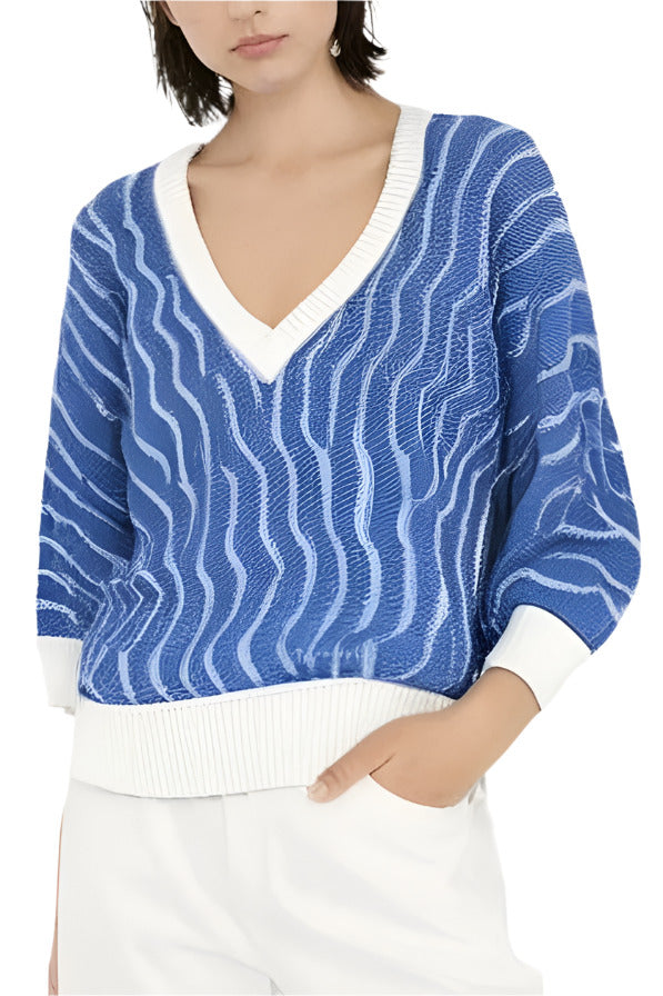 2-Color Pattern V-Neck Sweater