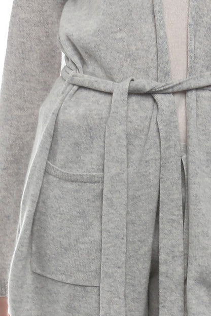 Two Pocket Robe