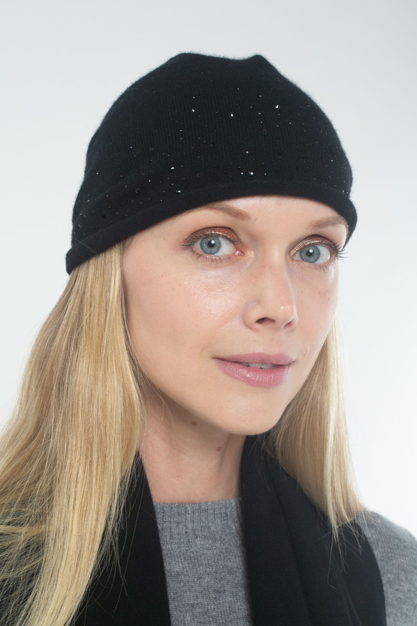 100% Cashmere Embellished Hat
